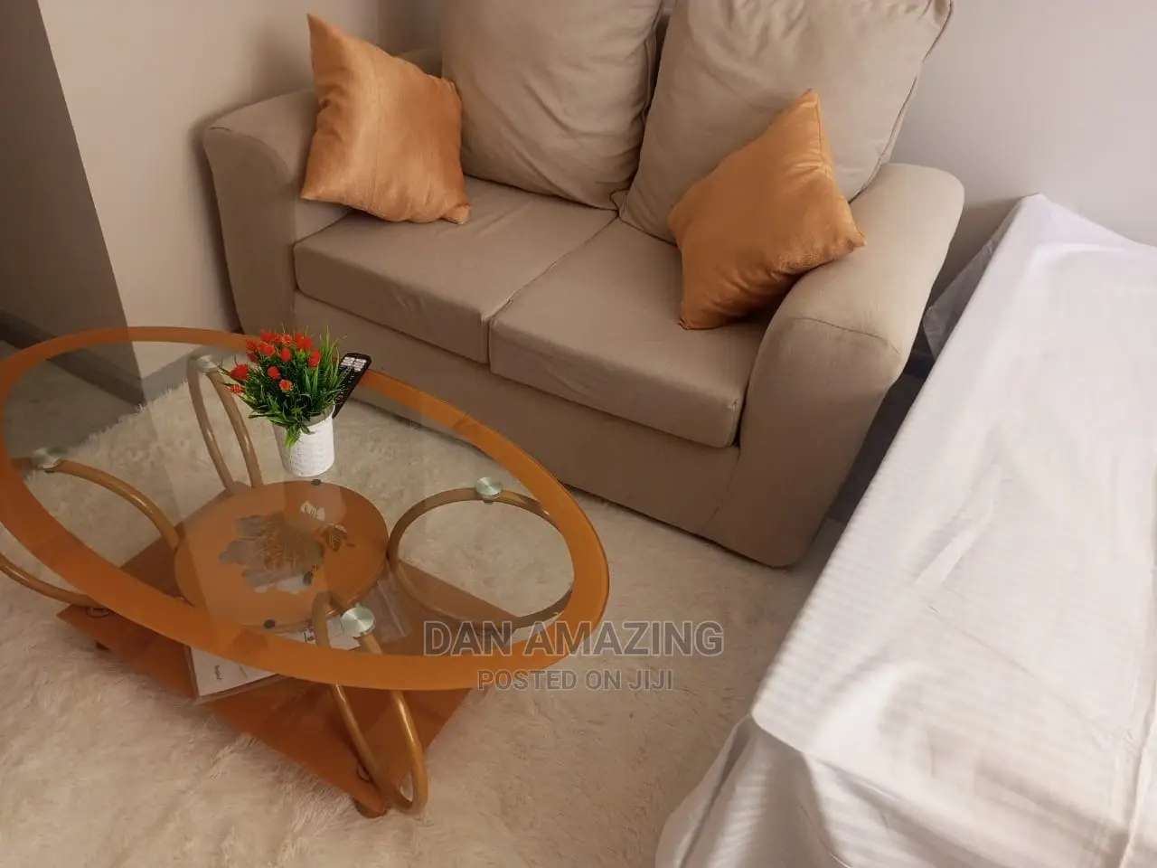 Studio to Let BNB
