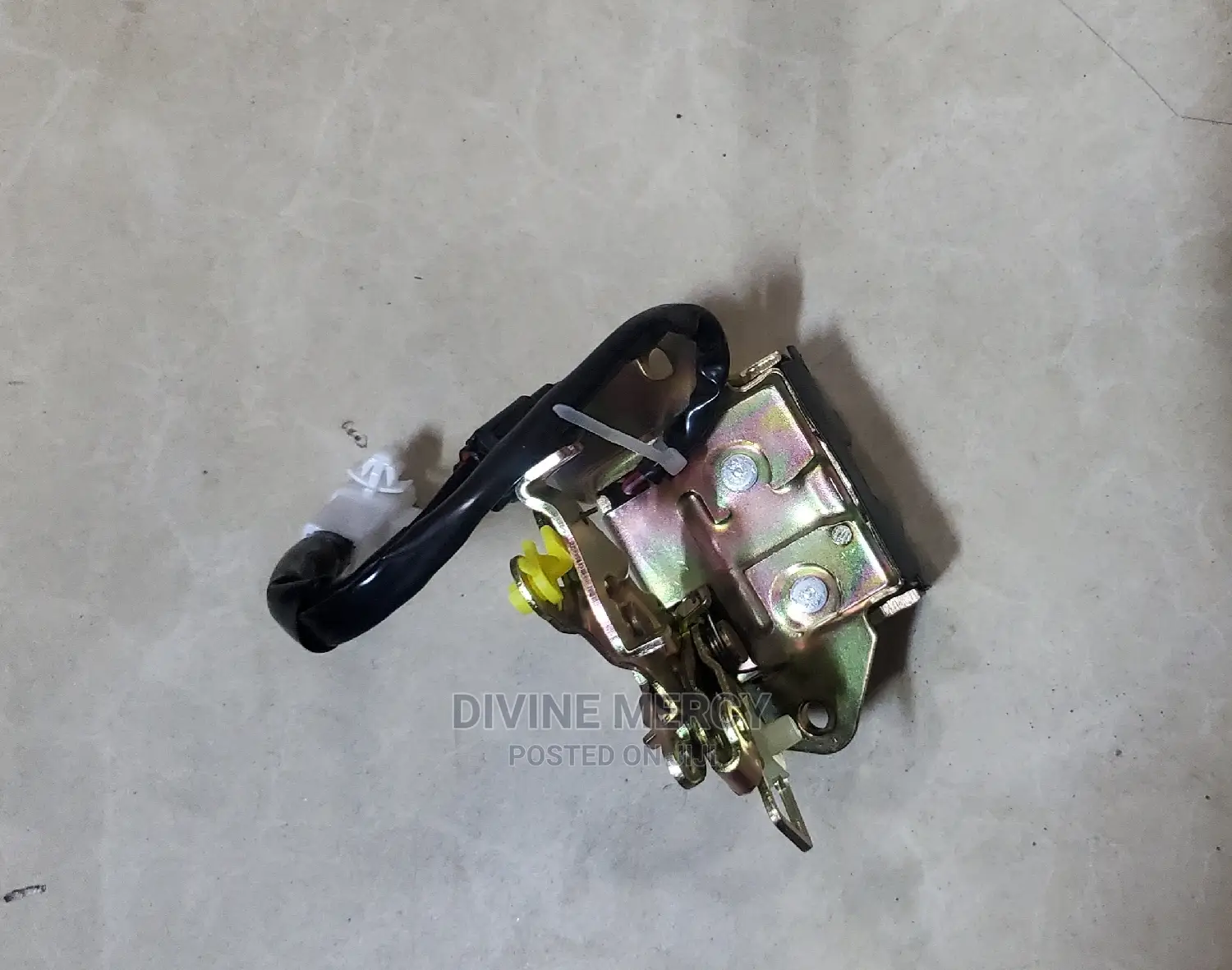 Boot Locks Toyota Corolla