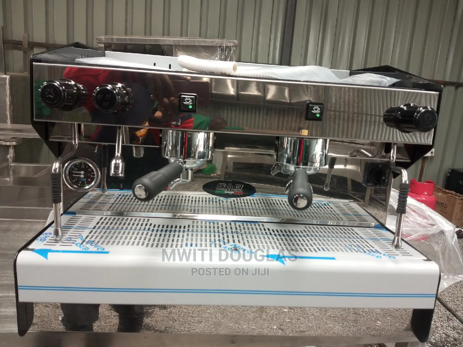 Coppuccino Machine or Coffee Maker