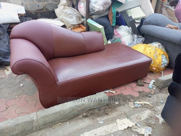 On Salesofabed Pure Leather - main view