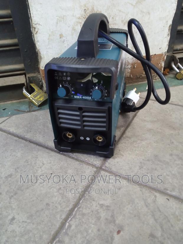 Makita 400A Welding Machine