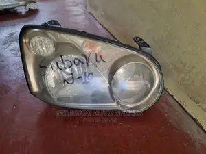 Subaru Impreza N10 Nonxenon Right Headlight Assembly