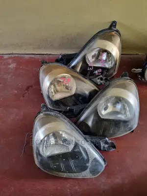 Subaru Pleo Headlights Assembly