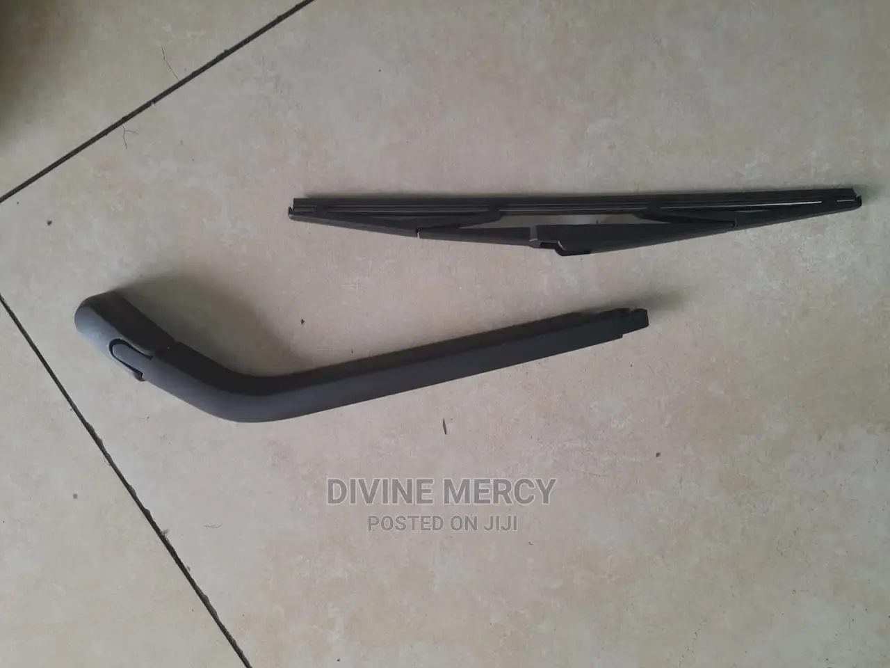 Wiper Blade and Arm
