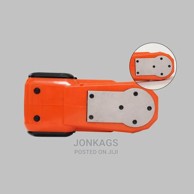 5 Tonnes Automatic Hydraulic Car Jack - thumbnail 13
