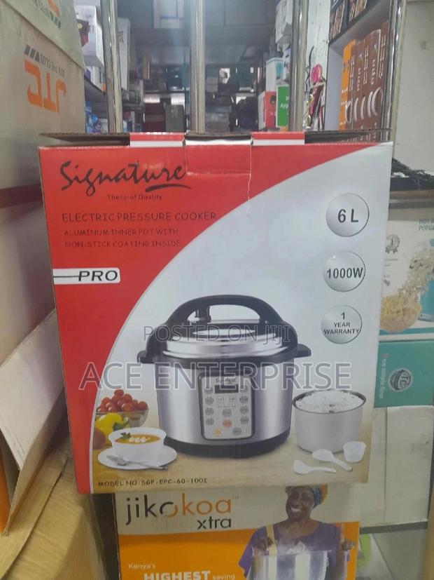 Signature Digital Smart Electric Multicooker Pressure Cooker