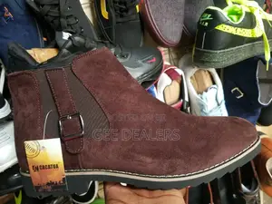Cacatua Official Boots