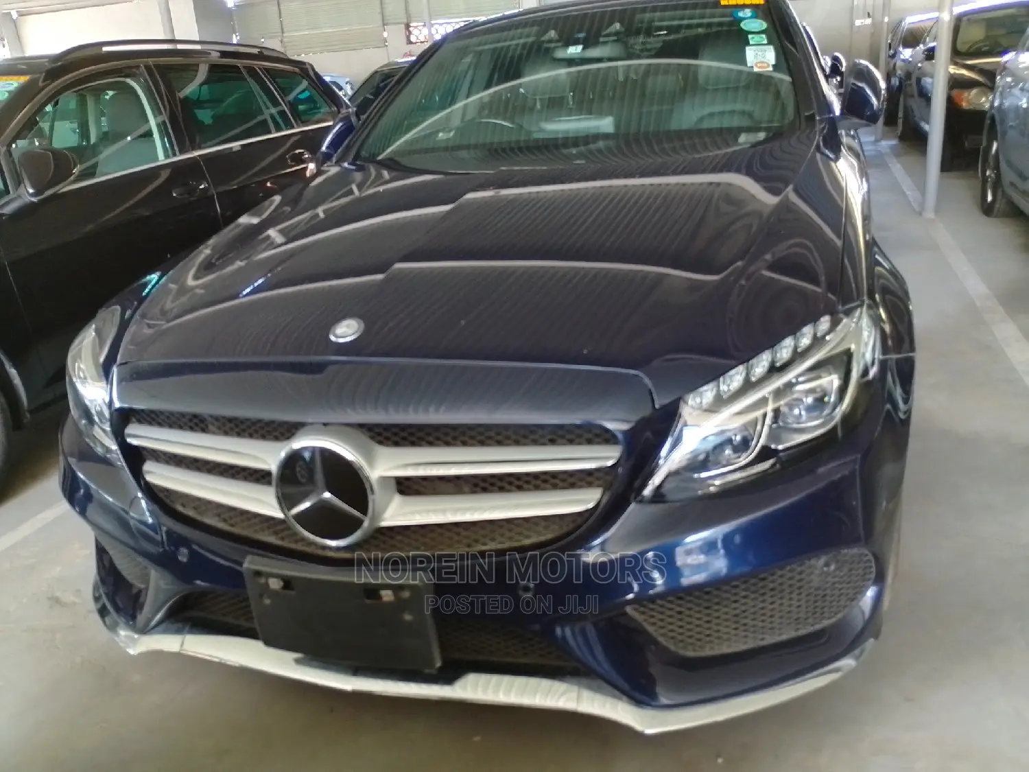 Mercedes-Benz C200 2015 Blue