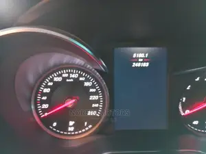 Mercedes-Benz C200 2015 Blue