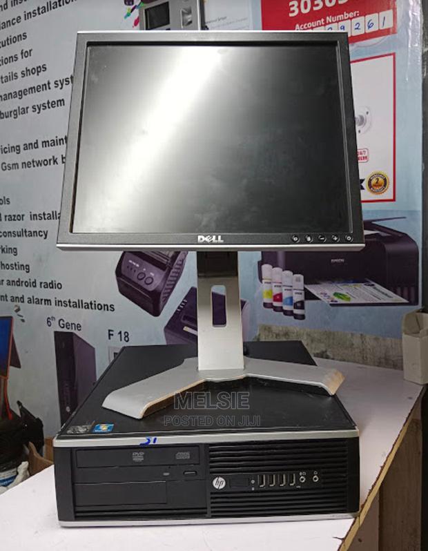 Refurbished Desktop Computer HP Z4 4GB Intelcore 2 Duo 256GB - main view