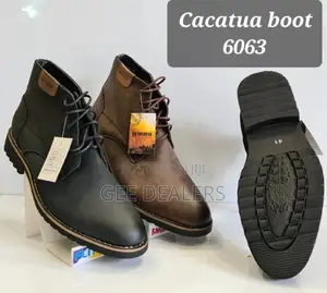 Cacatua Official Boots