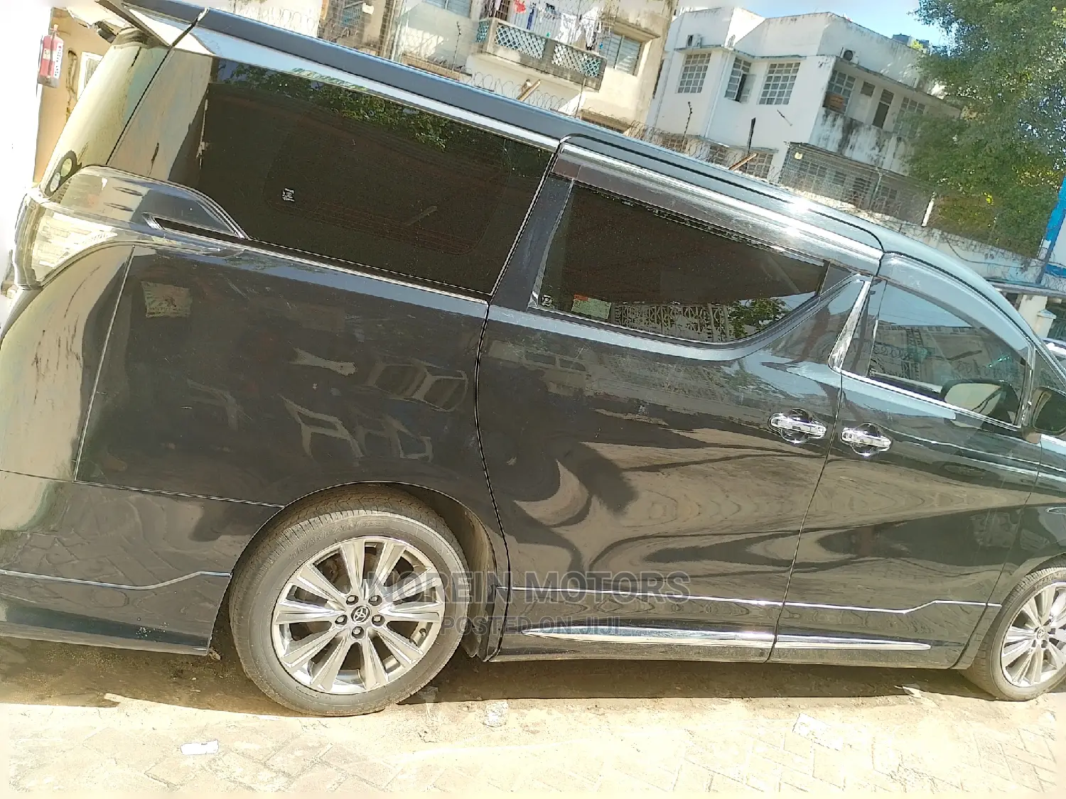 Toyota Vellfire 2016 Black