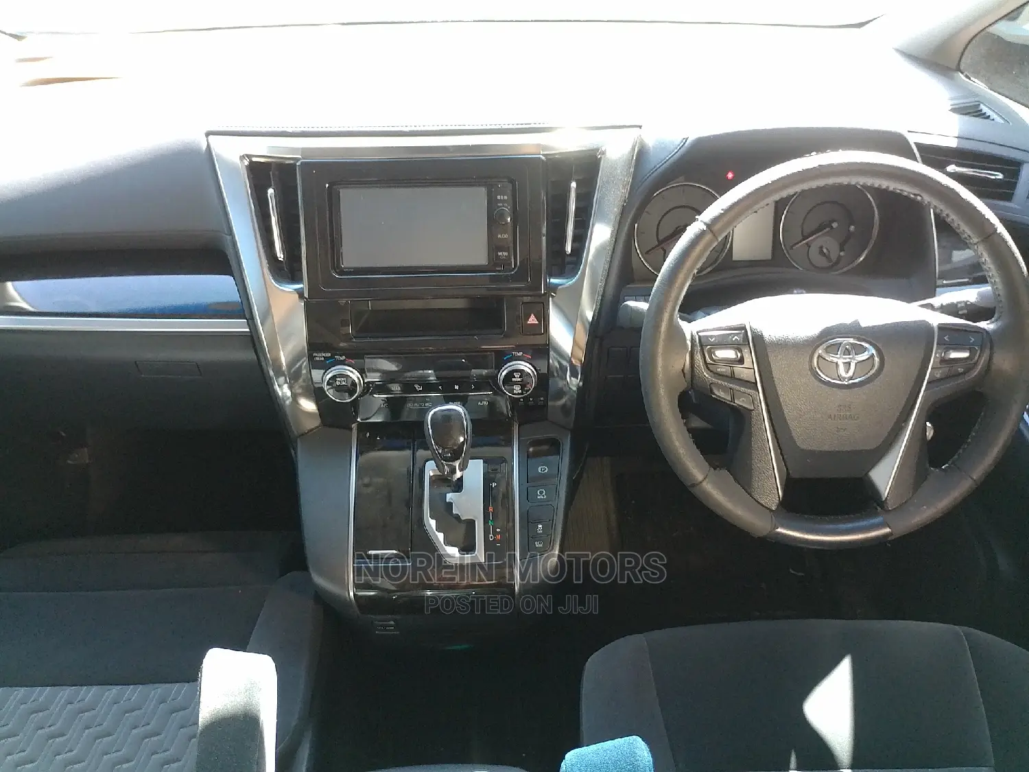Toyota Vellfire 2016 Black