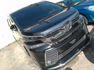 Toyota Vellfire 2016 Black