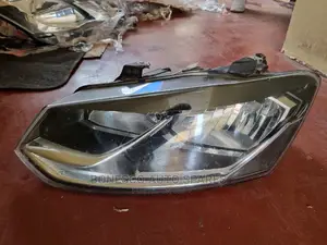 Volkswagen Polo (6C) 2016 Nonxenon Headlights