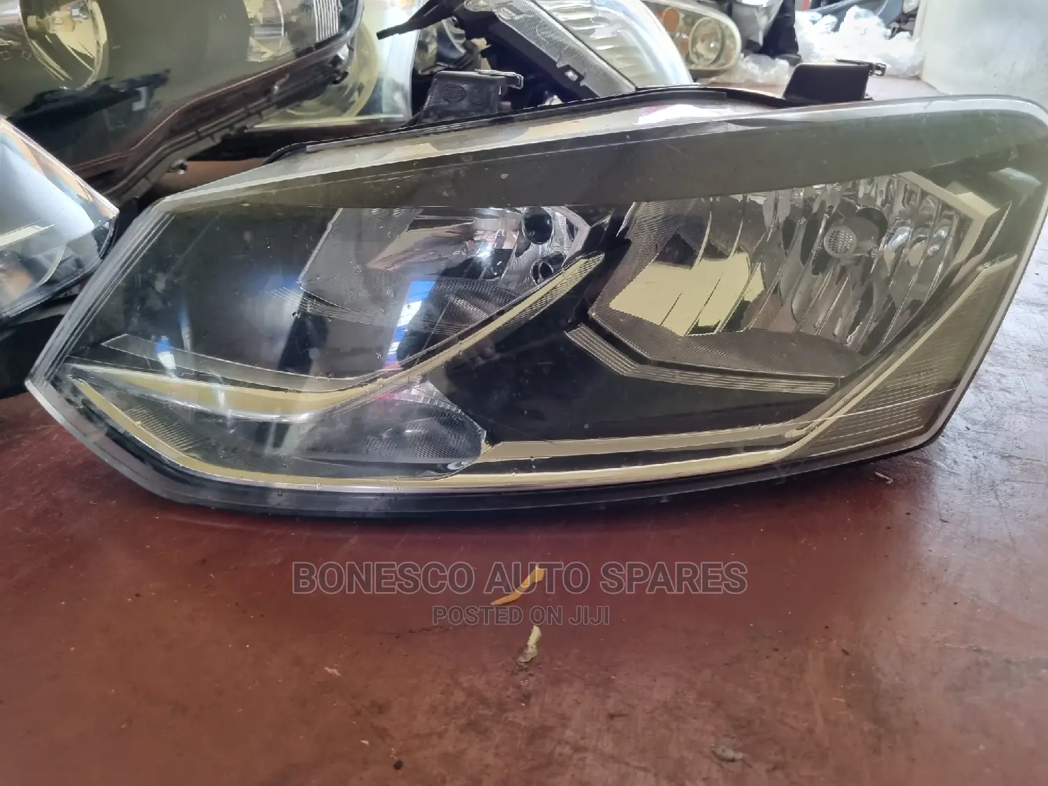 VW Polo 2016-2017 Nonxenon Headlight Assembly