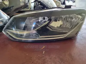 VW Polo 2016-2017 Nonxenon Headlight Assembly