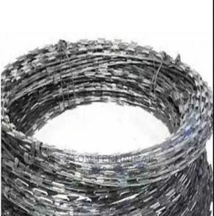 Razor Wire Double Galvanized 10 MTR Razor Wire - thumbnail 2