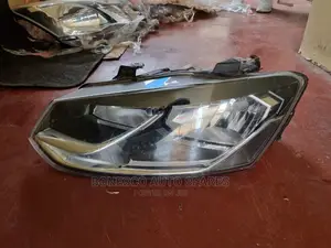 Volkswagen Polo 6C Nonxenon Headlight
