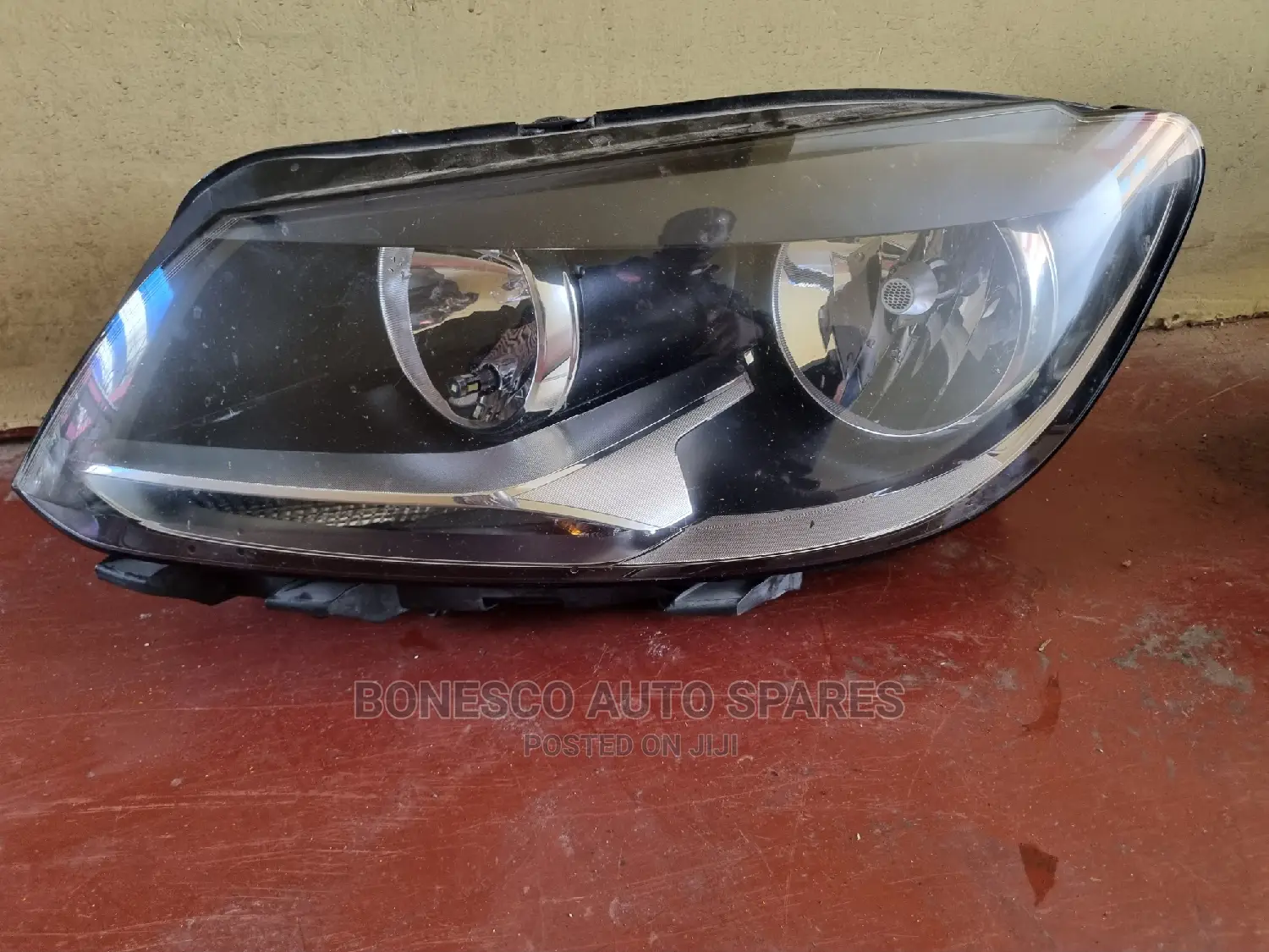 Volkswagen Touran 2010 -2015 Left Nonxenon Headlight