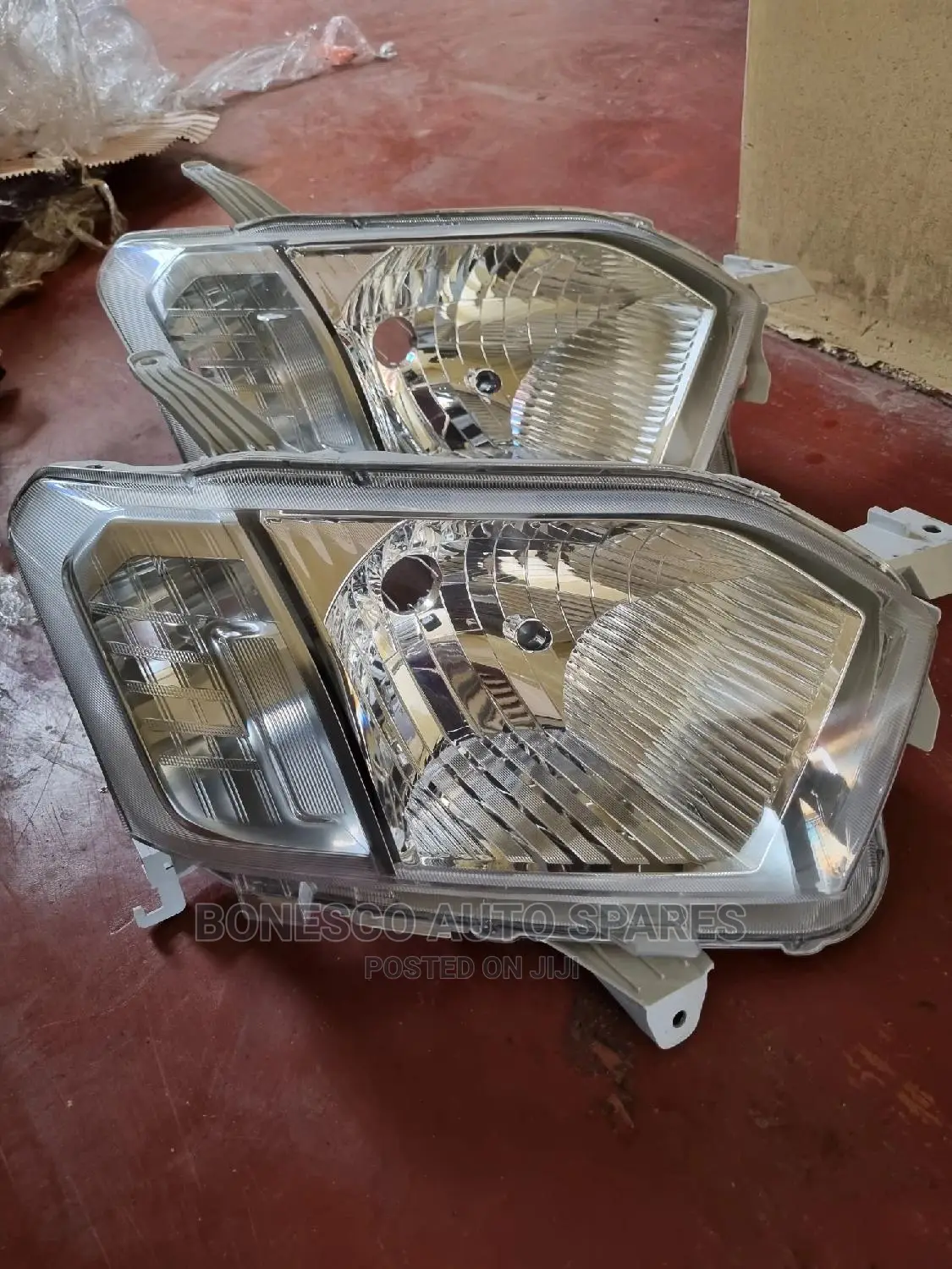 Toyota Succed 2015 Headlights