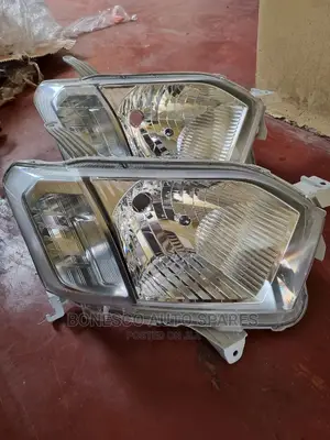 Toyota Succed 2015 Headlights