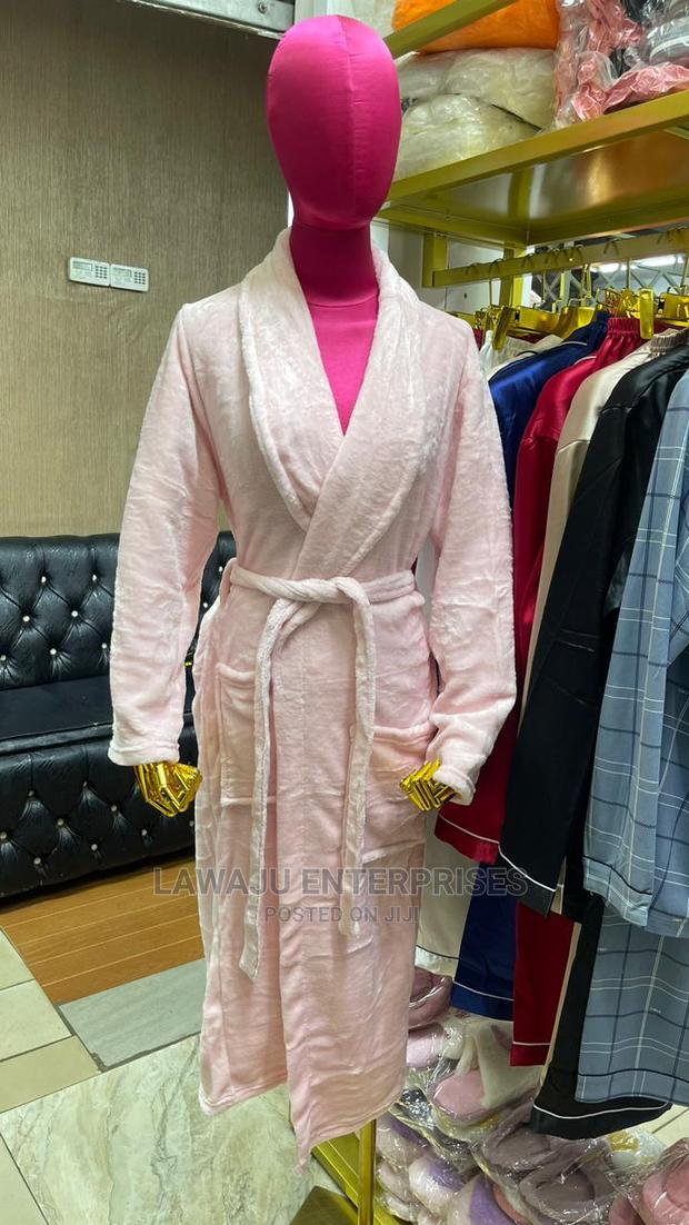 Quality His and Hers Robes - thumbnail 2
