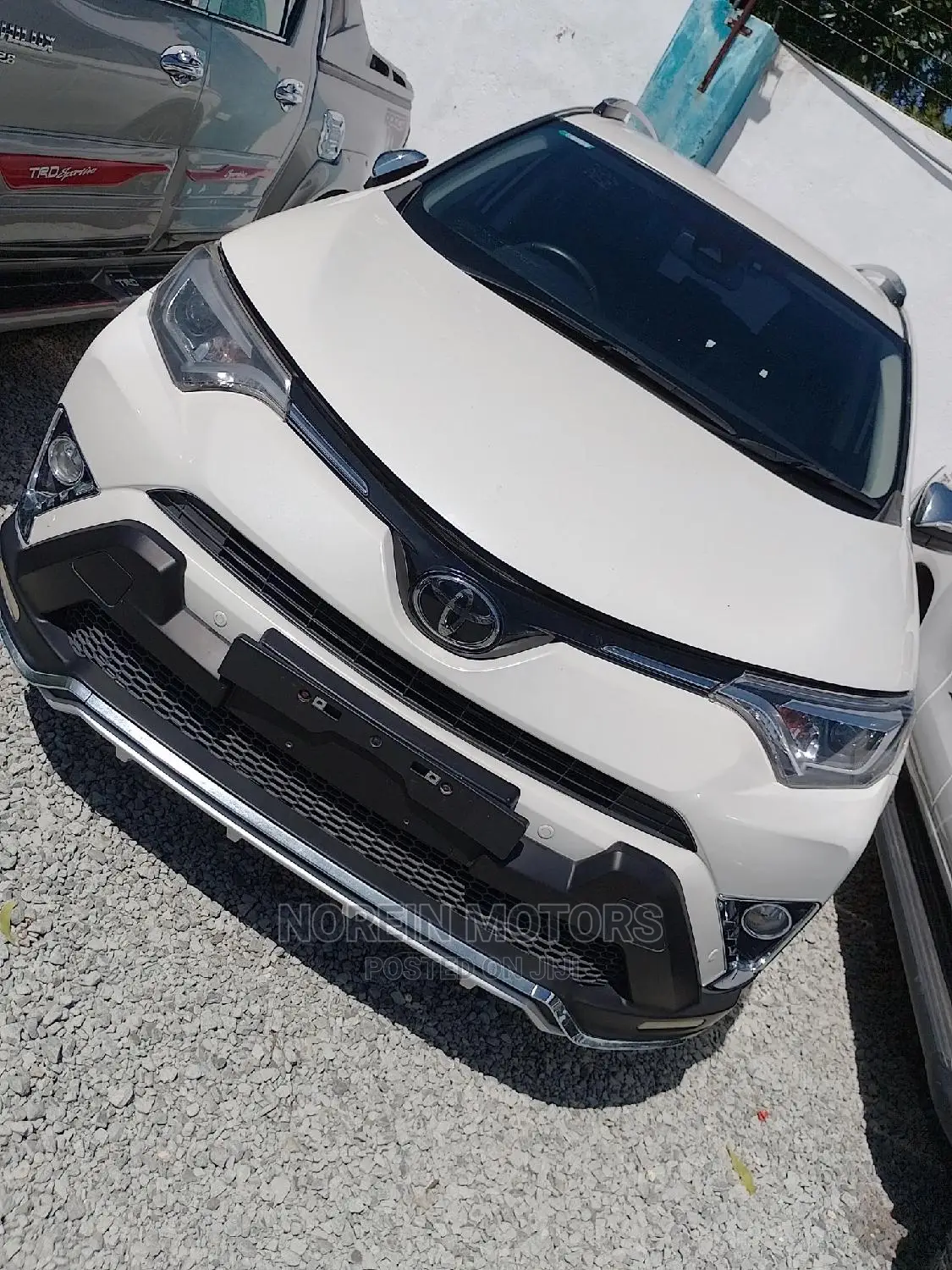 Toyota RAV4 2016 White