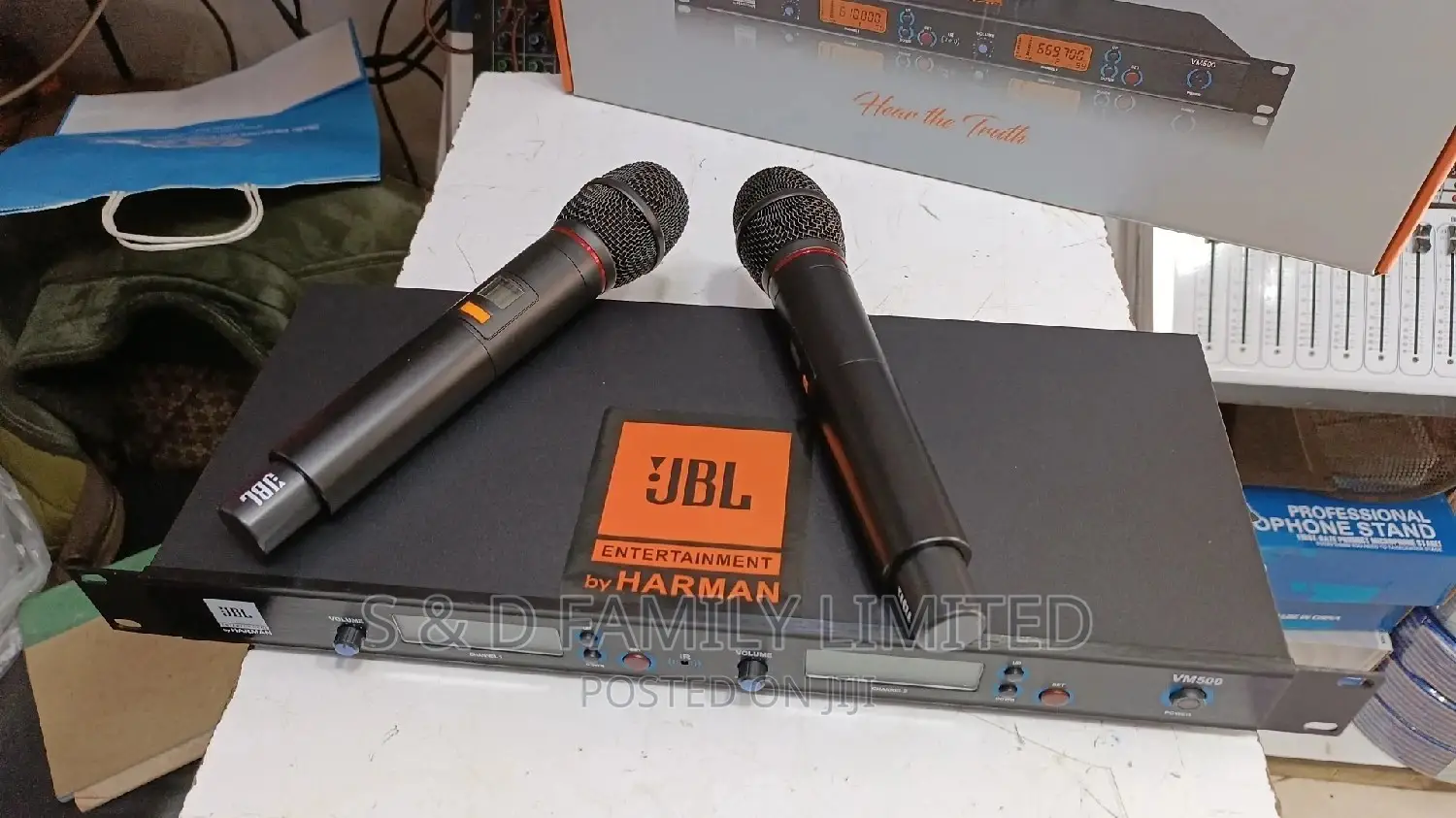 JBL Uhf Wireless Microphone Vm500