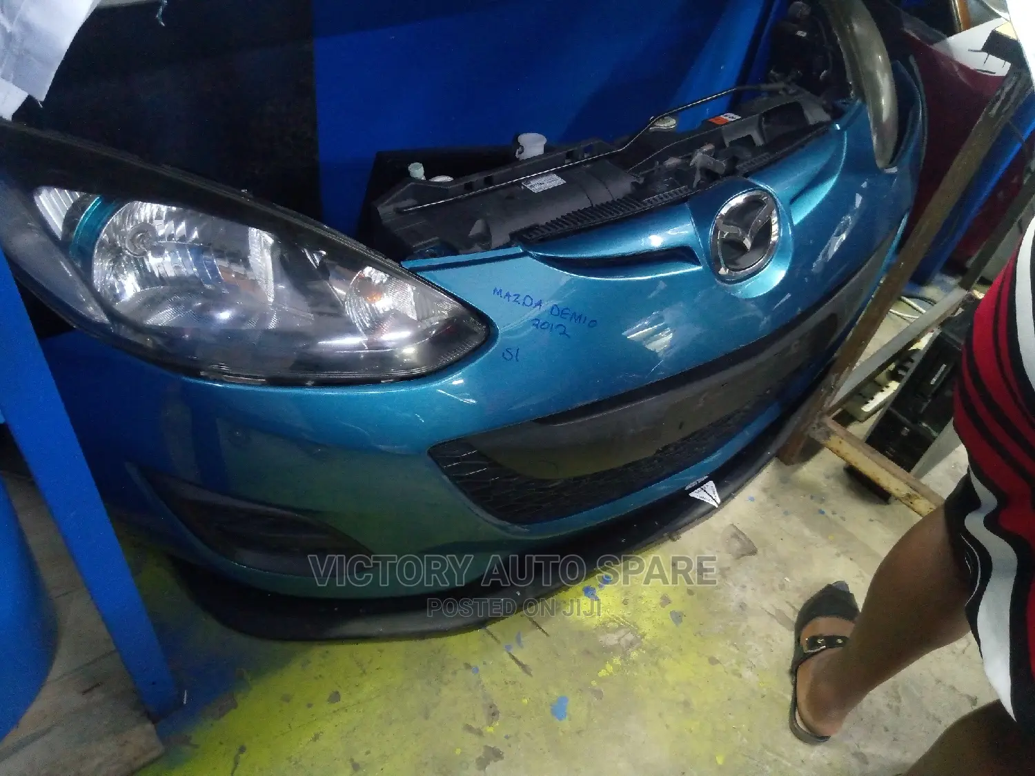 Mazda Demio Nosecut 2012-2013 Blue