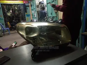 Unknown Headlight 1