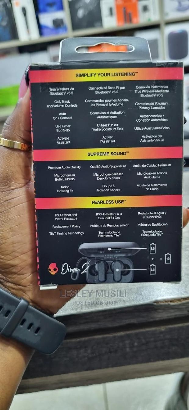 Skullcandy True Wireless Earbuds - thumbnail 3