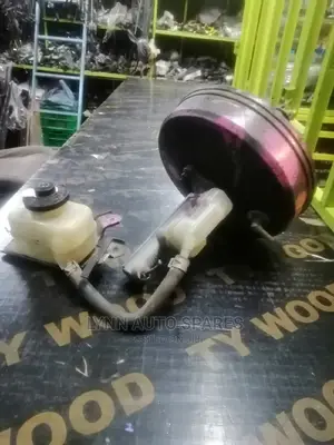 Toyota Noah Complete Booster and Master Cylinder