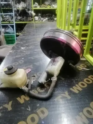 Toyota Noah Complete Booster and Master Cylinder