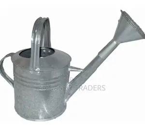 Metal Watering Can 9 Litres