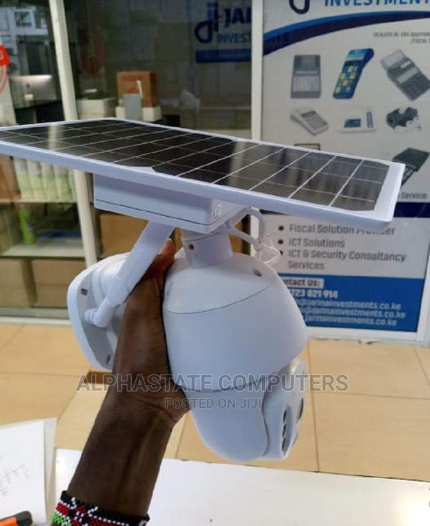 4G UHD Solar Panel Outdoor PTZ DOME IP Camera Monitoring