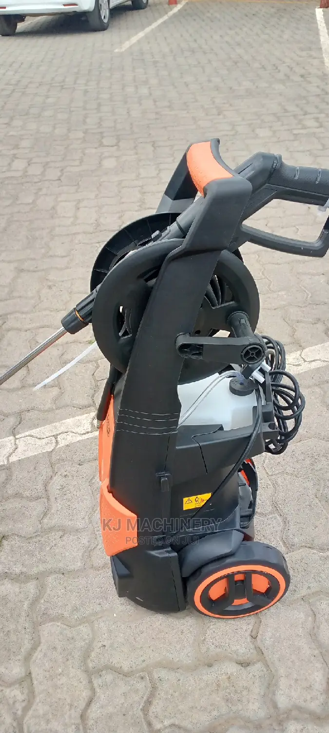 AICO APW210P Pressure Washer