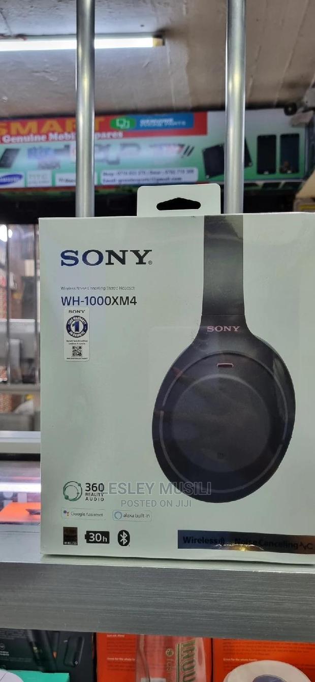 Sony WH-1000XM4 - main view