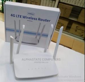 4G LTE 300mbps CPE Routers XM286 Wireless Simcard Router - main view
