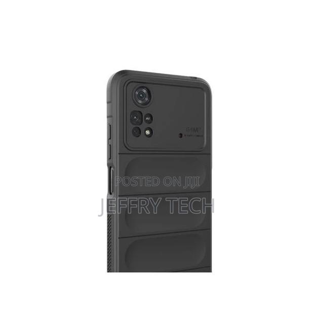 POCO M4 Pro 4G Silicone Shockproof Back Cover - thumbnail 2