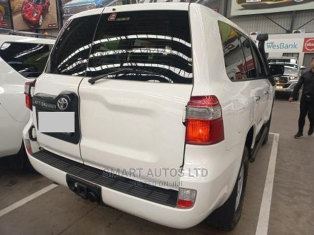 Toyota Land Cruiser 2016 White - thumbnail 3