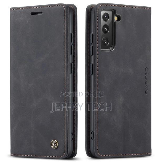 Samsung Galaxy S22 Retro Flip Leather Wallet Case Black - main view