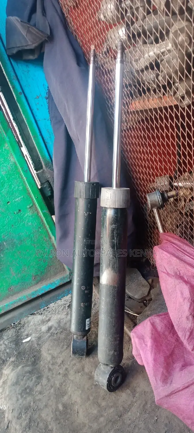 Golf TSI Rear Ex German Shocks