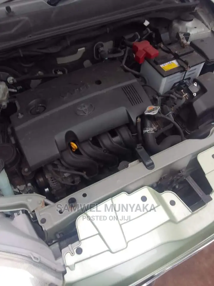 Toyota Succeed SV Premium 2016 Blue