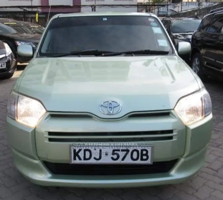 Toyota Succeed SV Premium 2016 Blue
