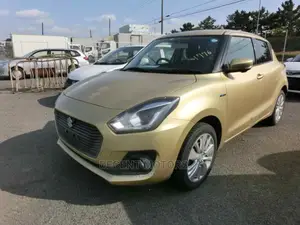 Suzuki Swift 2017 Gold