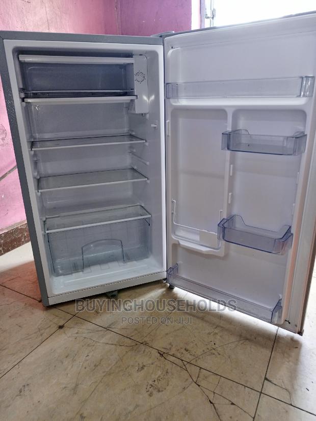 Bruhm 90L Fridge Perfectly Clean - thumbnail 4