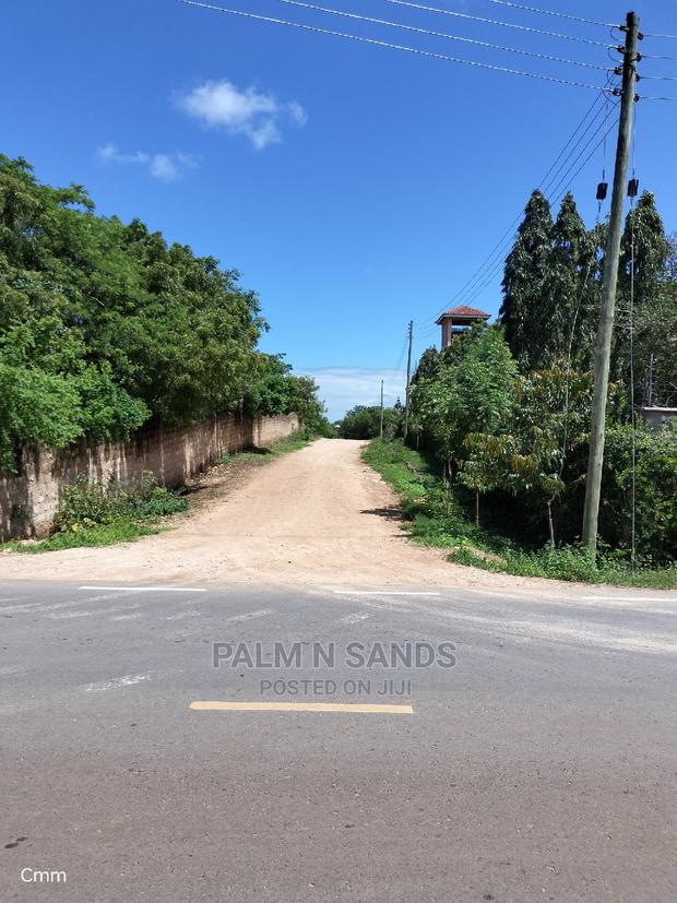 Diani Half Acre Prime Plot - thumbnail 3