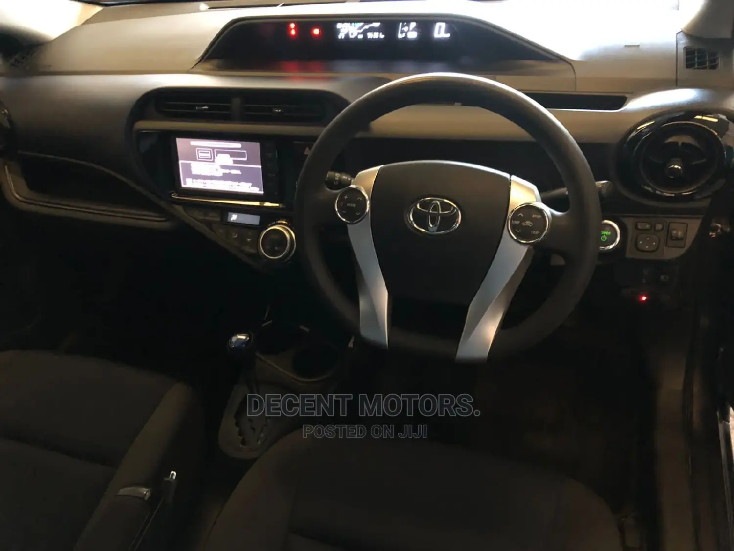 Toyota Aqua 2019 Gray