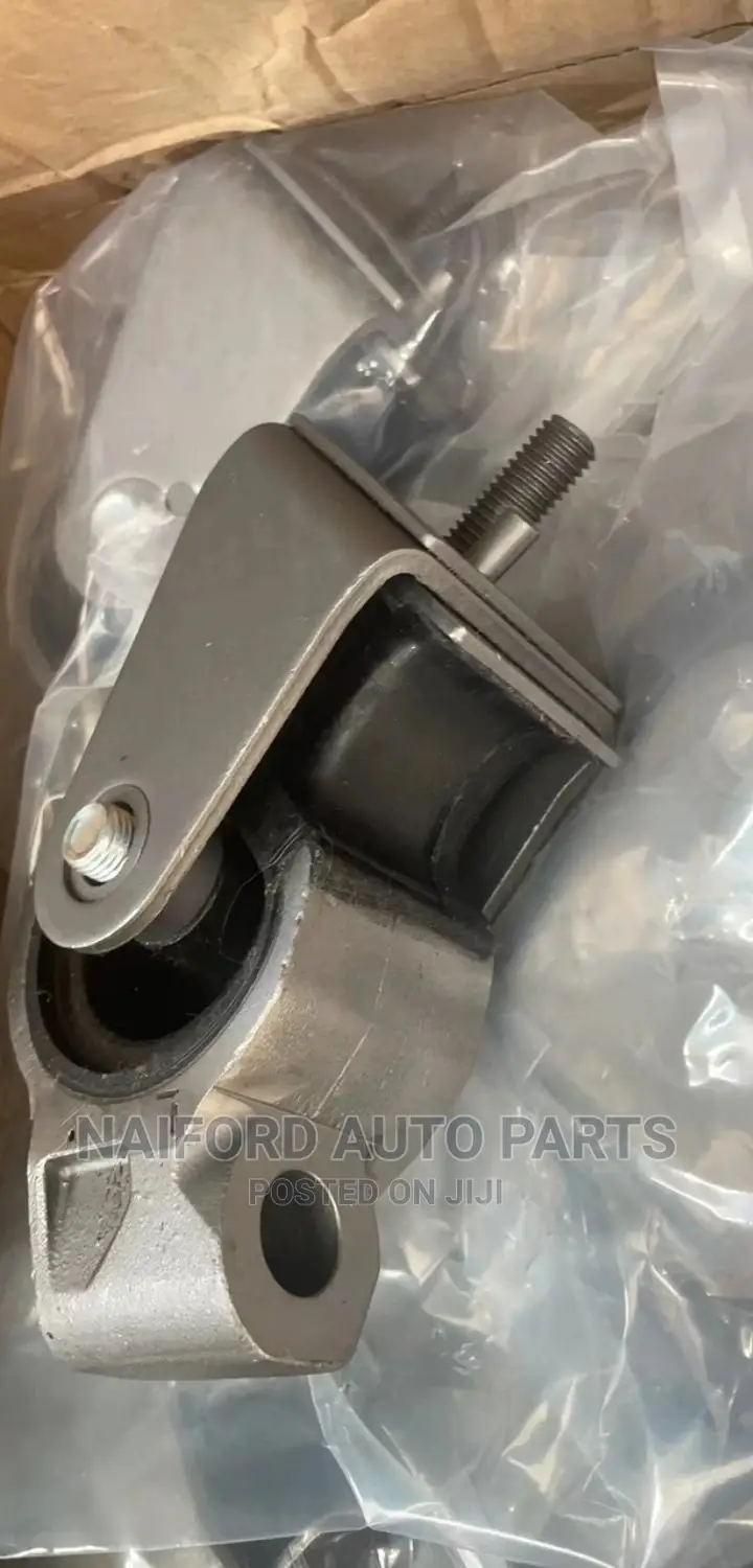Ford Ranger Engine Mounting 2012>